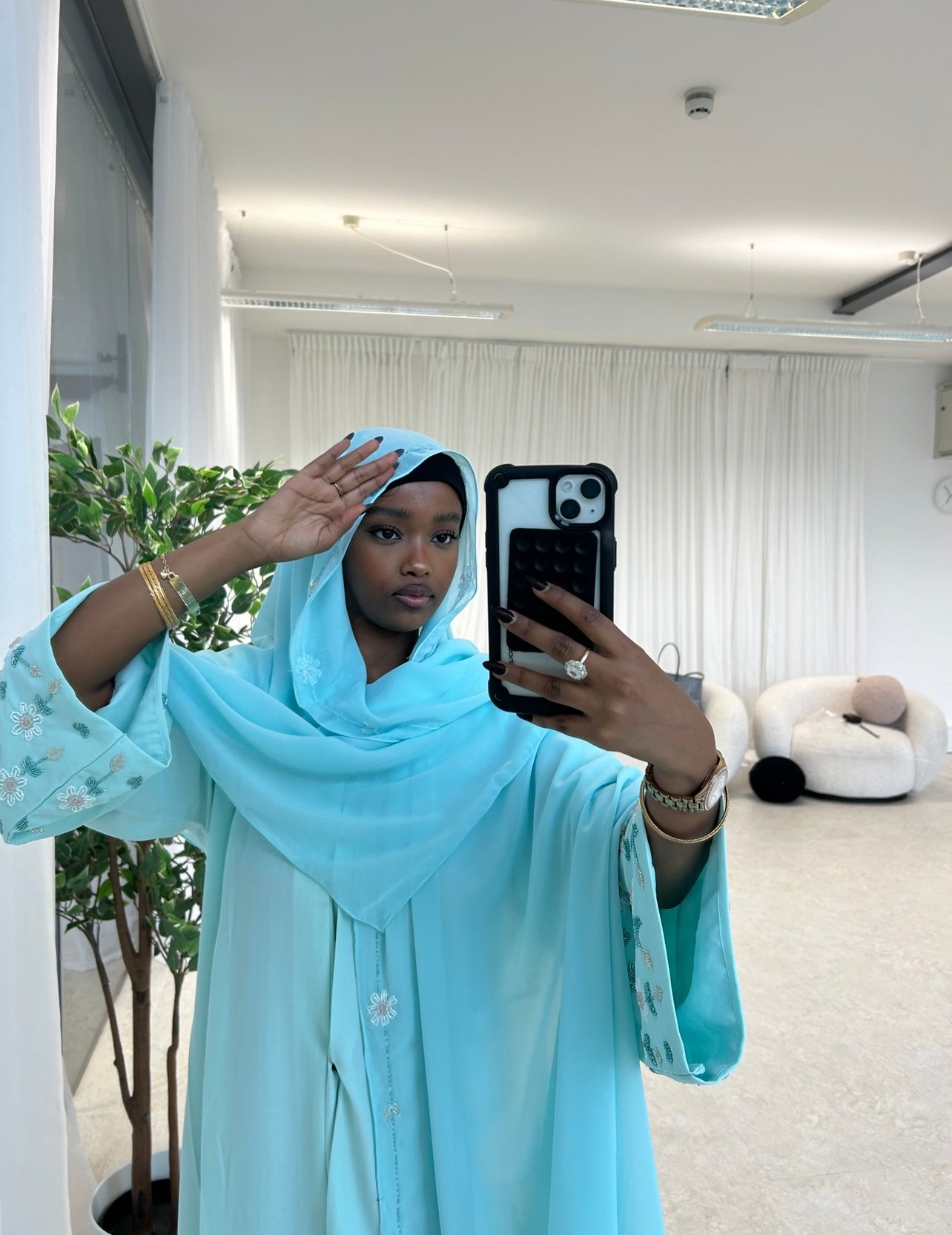 warda scarf