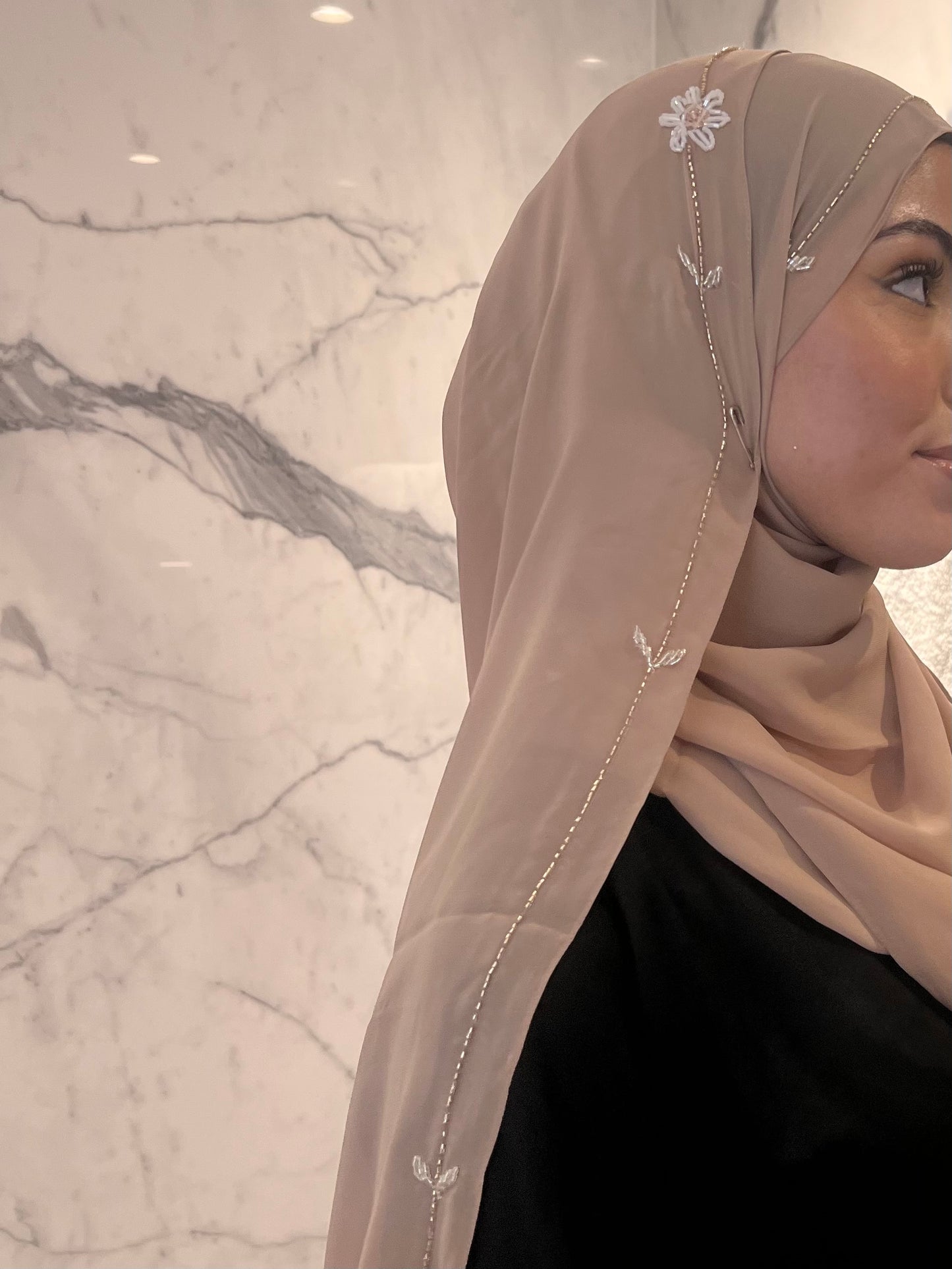warda scarf