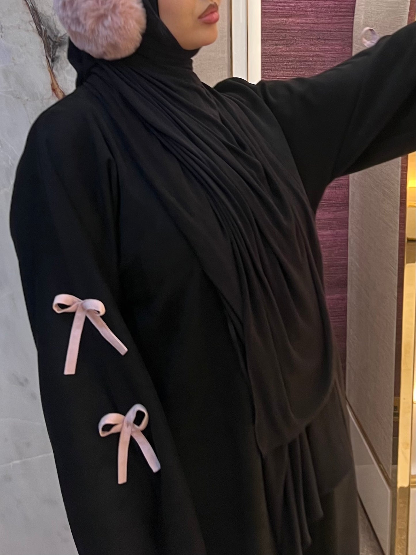 Ribbon abaya