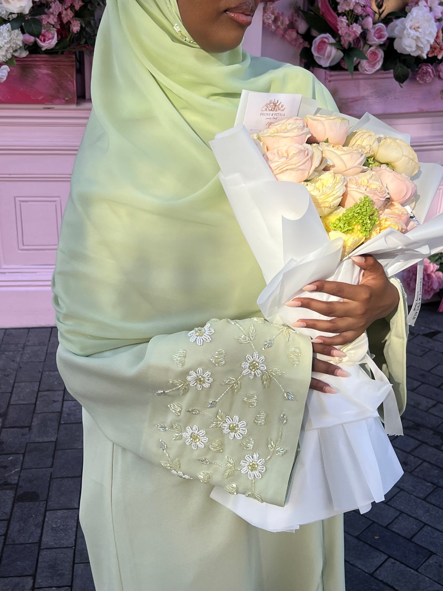 Warda abaya set (pink pre order 1-2 weeks)