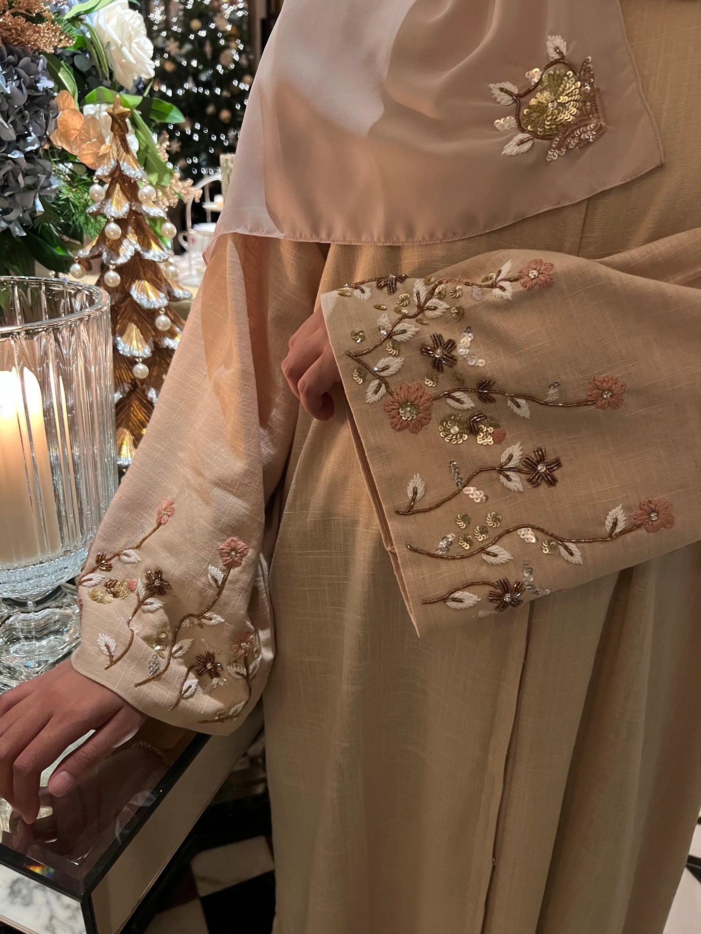 Limited edition linen abaya (shipping time 1 week)